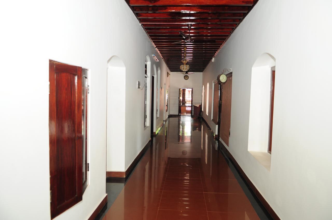 Ayur Vaidya Mana Hotel Palakkad Exterior photo